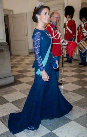 Royal Family Around the World: Festivities For The 75th Birthday Of ...